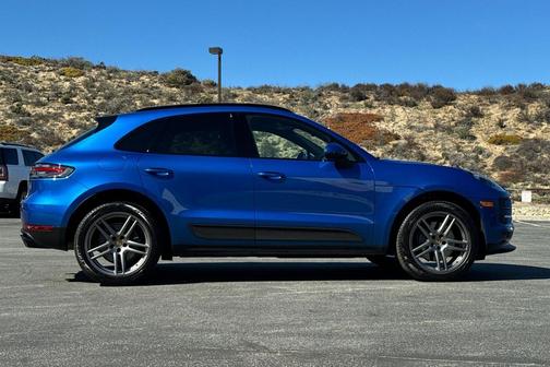 2021 Porsche Macan S