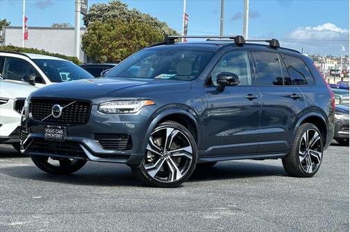 2022 Volvo XC90 Recharge Plug-In Hybrid T8 R-Design 7 Passenger