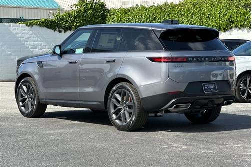 2025 Land Rover Range Rover Sport SE
