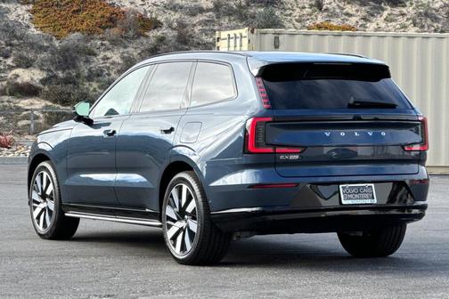 2025 Volvo EX90 Twin Motor Ultra