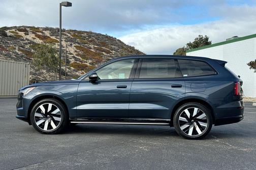 2025 Volvo EX90 Twin Motor Ultra