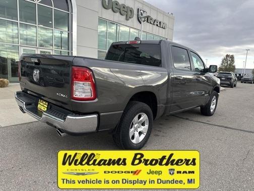 2020 RAM 1500 Big Horn Crew Cab 4x4 57' Box