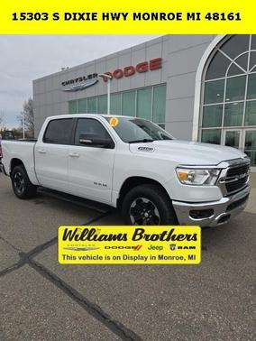 2021 RAM 1500 Big Horn Crew Cab 4x4 57' Box