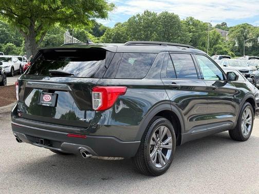 Forged Green Metallic 2023 Ford Explorer XLT