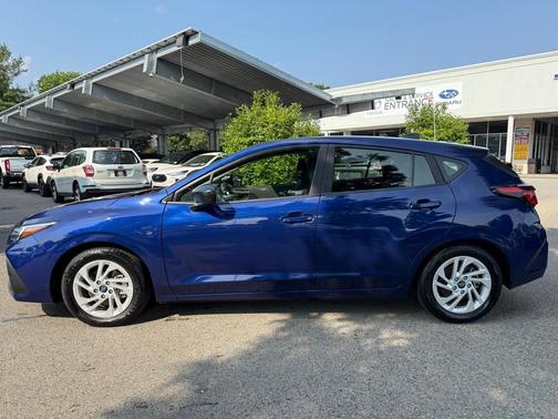 2024 Subaru Impreza Base