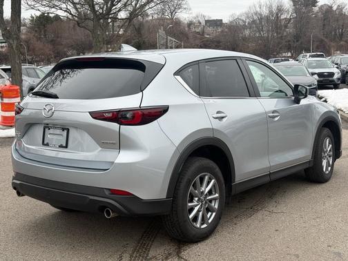 2023 Mazda CX-5 2.5 S Preferred Package