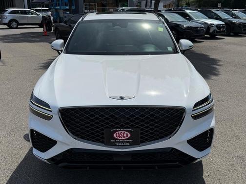 2022 Genesis GV70 2.5T
