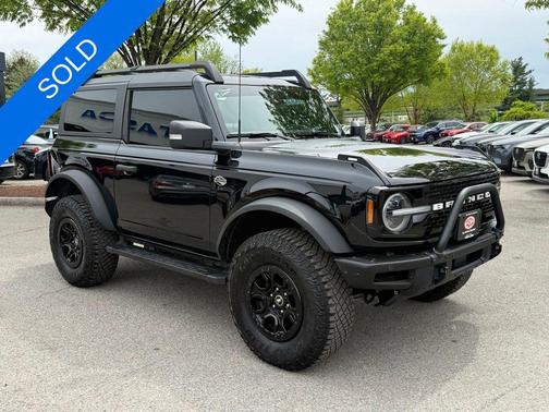 Shadow Black 2022 Ford Bronco Wildtrak