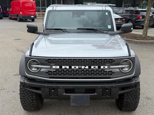 2022 Ford Bronco Badlands