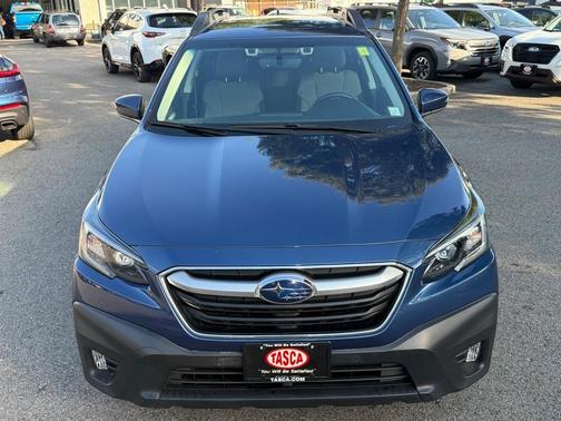 2022 Subaru Outback Premium