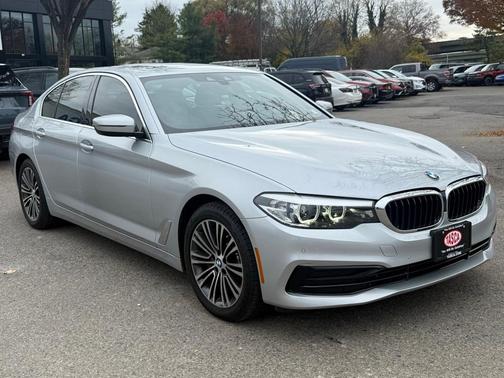 2019 BMW 530 i xDrive