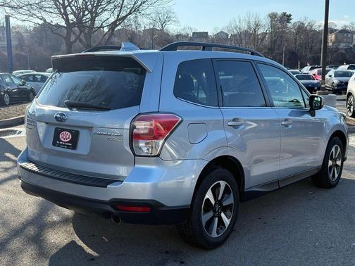 2017 Subaru Forester 2.5i Limited