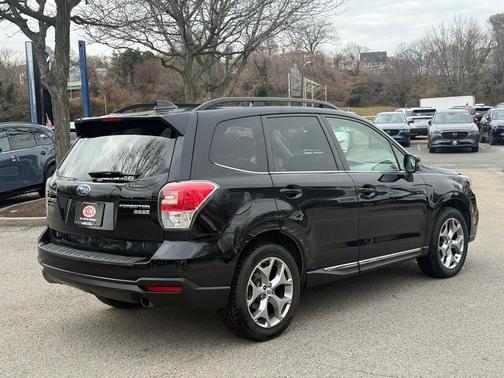 2017 Subaru Forester 2.5i Touring