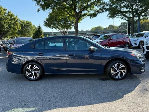 2023 Subaru Legacy 
