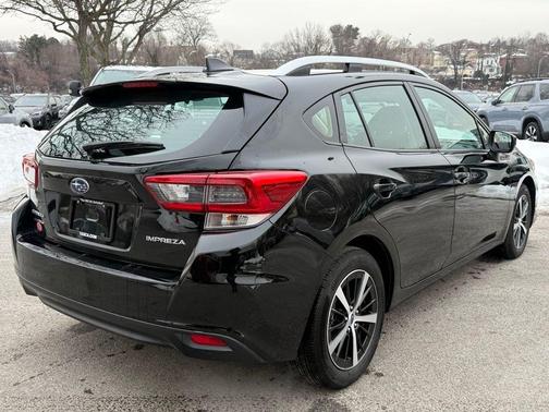 2023 Subaru Impreza Premium