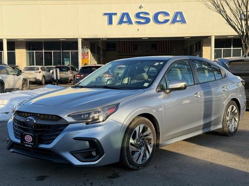 2023 Subaru Legacy 