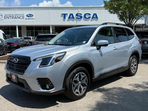 2022 Subaru Forester Premium