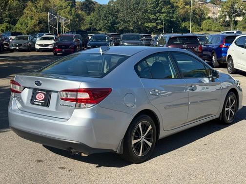 2023 Subaru Impreza Premium