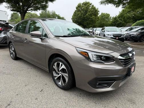 2022 Subaru Legacy Premium