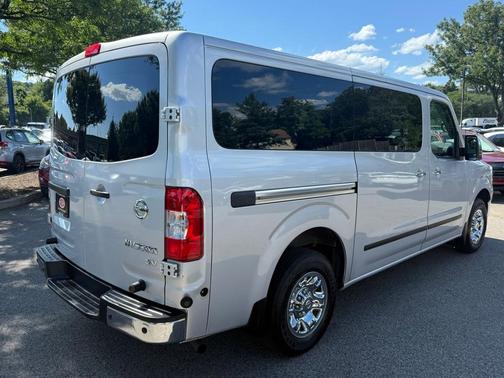 2018 Nissan NV Passenger NV3500 HD SV V6/SV V8