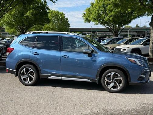 Horizon Blue Pearl 2024 Subaru Forester Touring