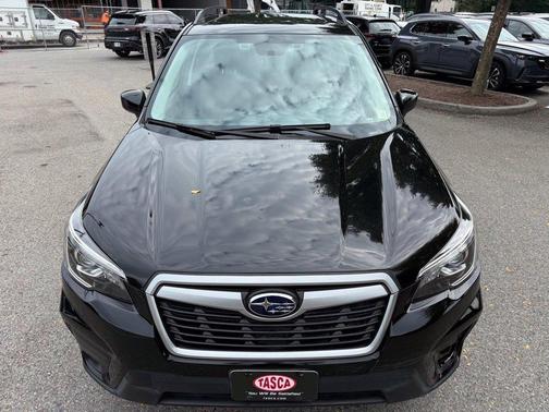 Crystal Black Silica 2019 Subaru Forester Premium