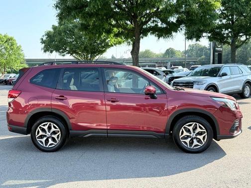 Crimson Red Pearl 2023 Subaru Forester Premium