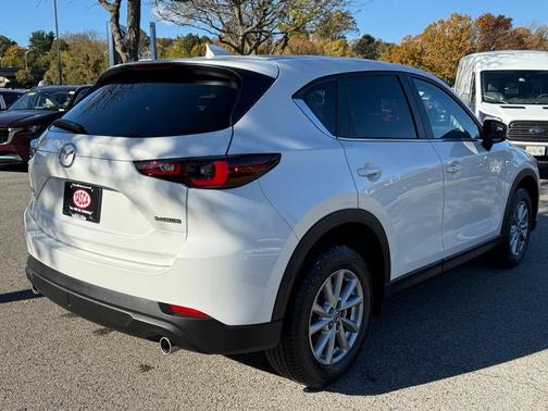 2023 Mazda CX-5 2.5 S Preferred Package