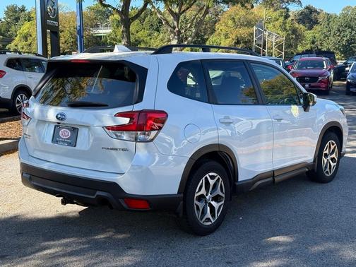 2020 Subaru Forester Premium