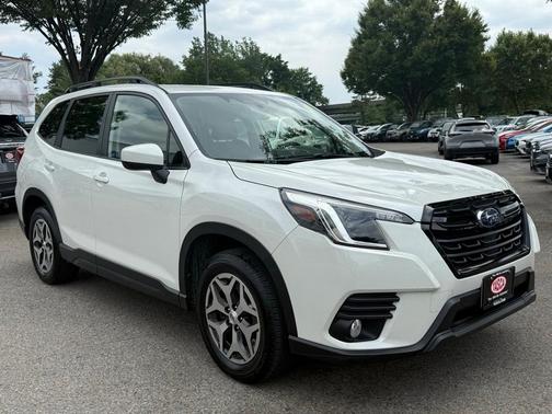 2022 Subaru Forester Premium