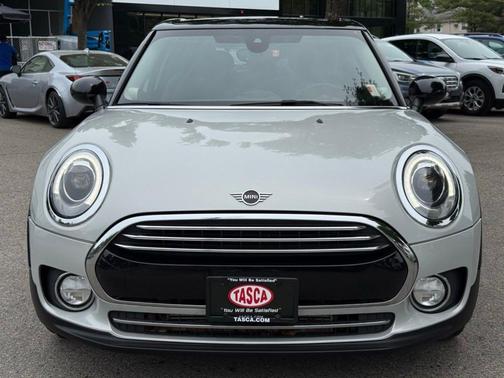 White Silver 2019 MINI Clubman Cooper