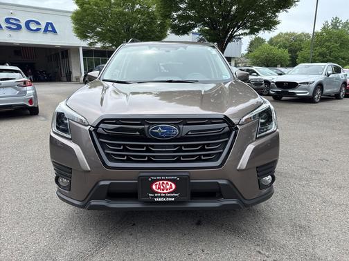 2022 Subaru Forester Premium
