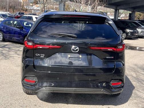 2025 Mazda CX-70 CX-70