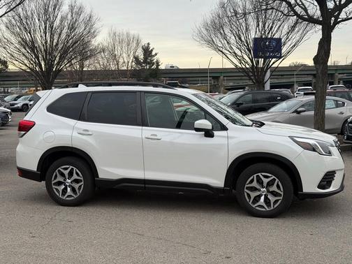 2022 Subaru Forester Premium