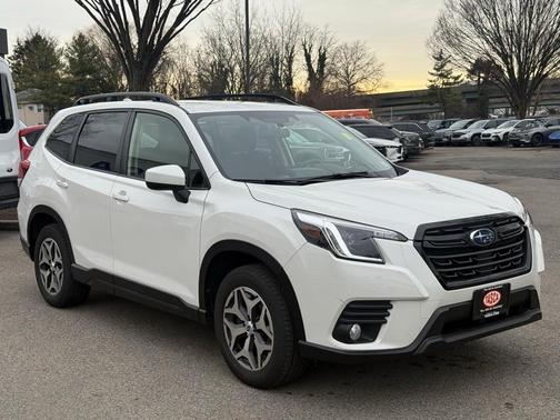 2022 Subaru Forester Premium
