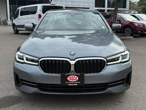 2022 BMW 530 i xDrive