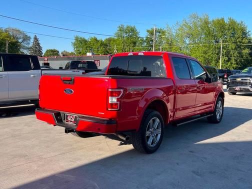 Red 2018 Ford F-150 XLT