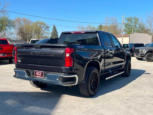 Blue 2023 Chevrolet Silverado 1500 LT