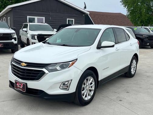 White 2018 Chevrolet Equinox 1LT