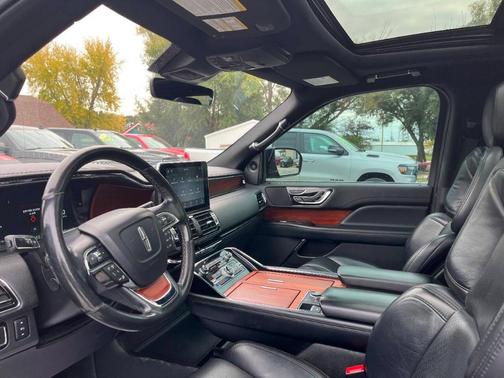 2020 Lincoln Navigator L Reserve