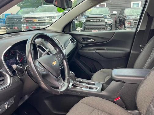 Black 2020 Chevrolet Equinox 1LT