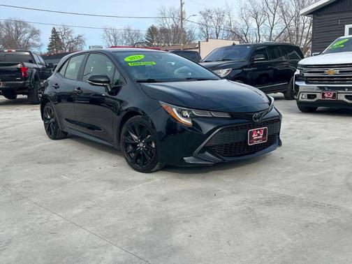 2021 Toyota Corolla Hatchback SE