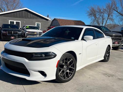 2019 Dodge Charger R/T