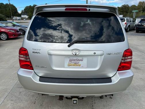 2001 Toyota Highlander Base