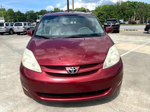 2009 Toyota Sienna XLE