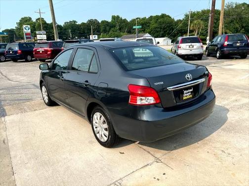 2009 Toyota Yaris S