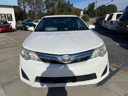 2013 Toyota Camry LE