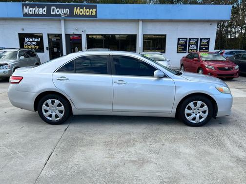 2010 Toyota Camry LE