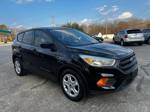 2017 Ford Escape S
