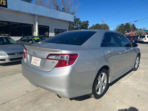 2013 Toyota Camry SE